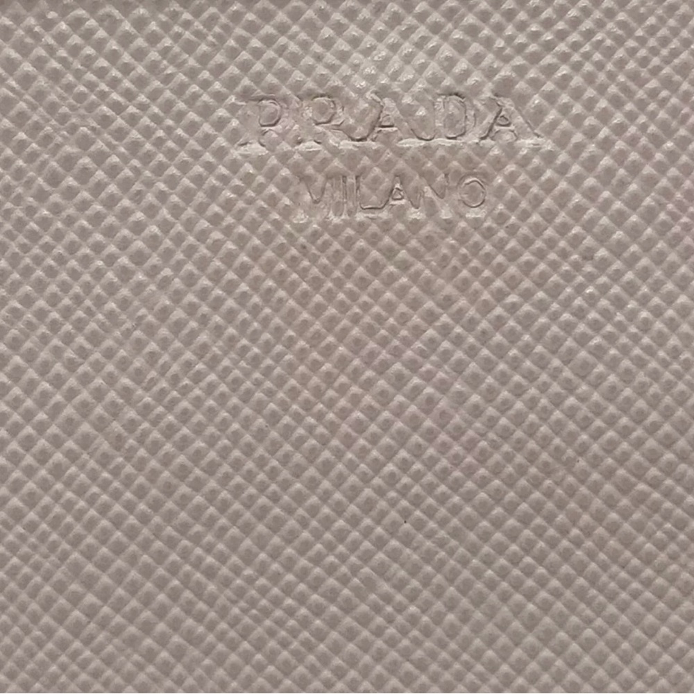 Authentic Preloved Prada Wallet On Chain - image 3